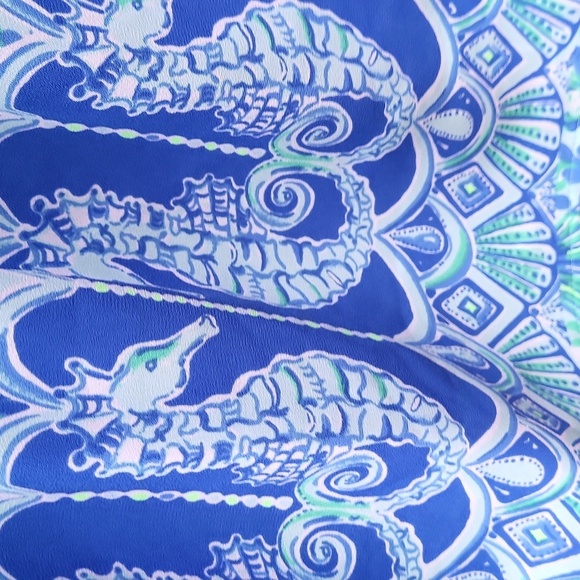 Lilly Pulitzer Marilina Blue and Green Women's Top XS - Picture 3 of 4